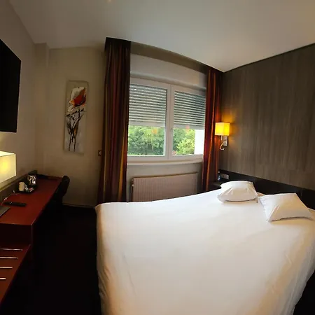Hotel Europe Strasbourg Nord 3*